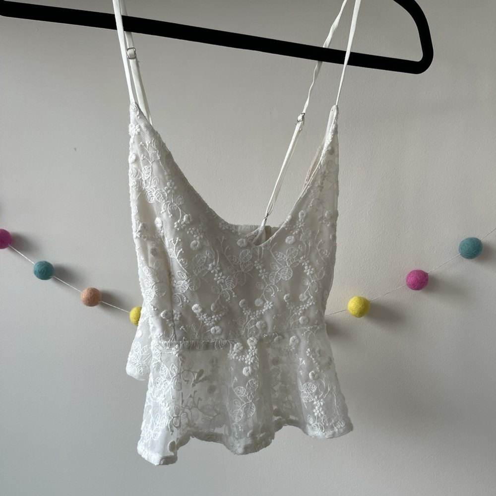 lace crop top